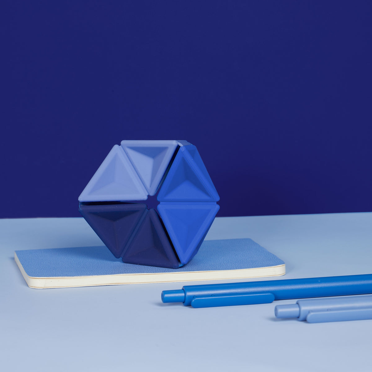 SPEKS Pivot – The Silicone Flexagon