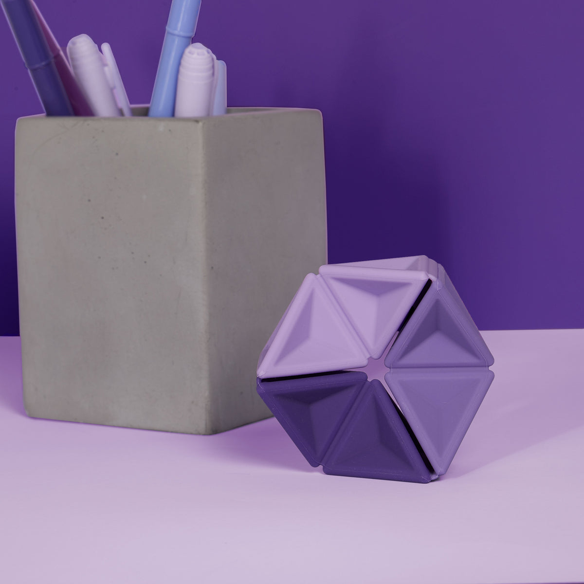 SPEKS Pivot – The Silicone Flexagon